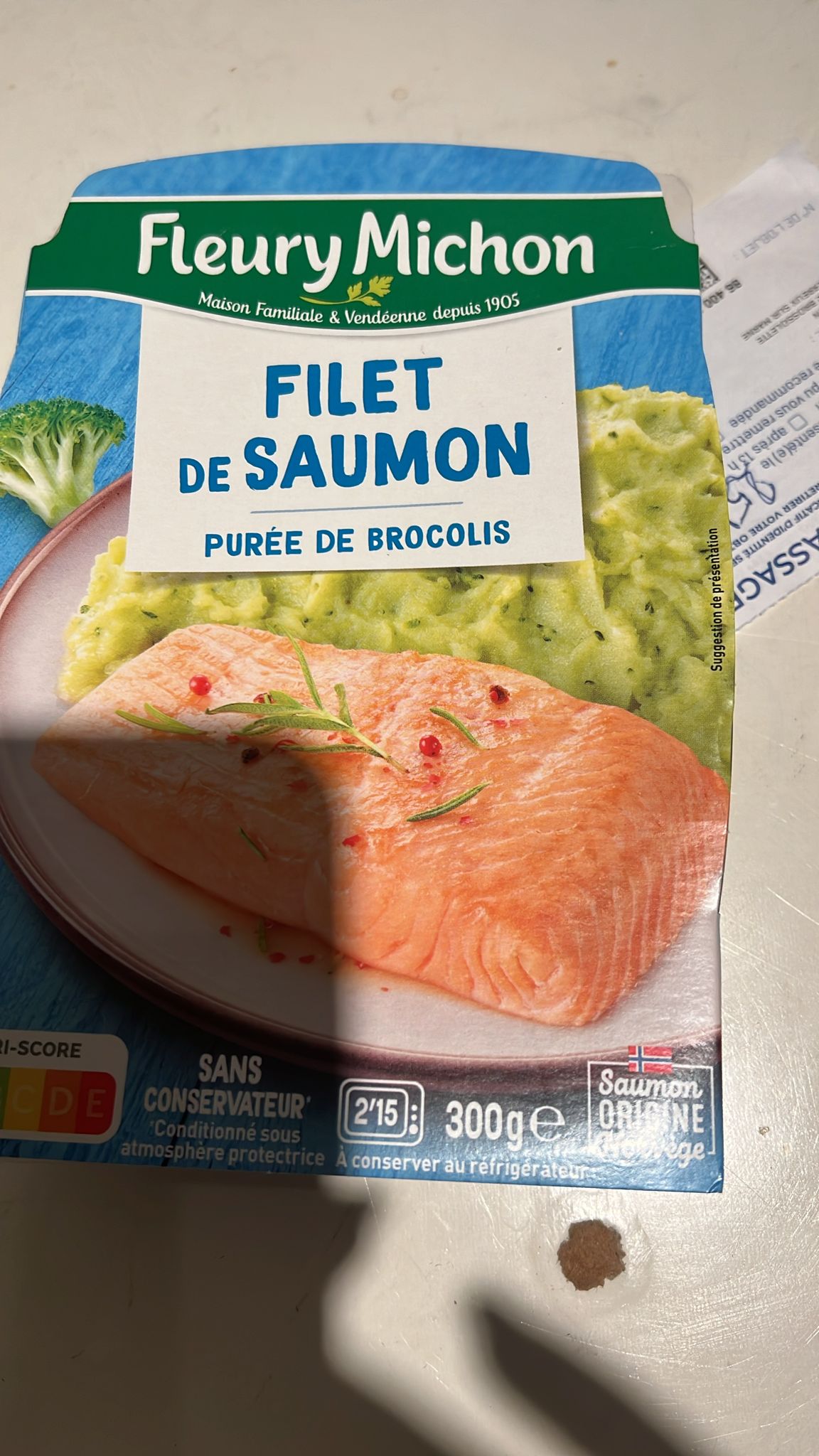 Filet de saumon, purée de brocoli Fleury Michon